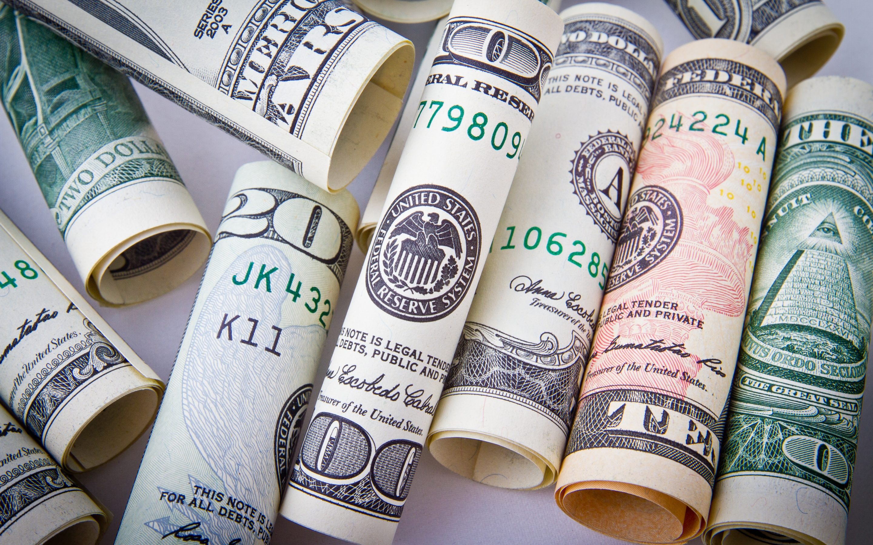 Forty University presidents make double what the U.S. president makes in a single year.